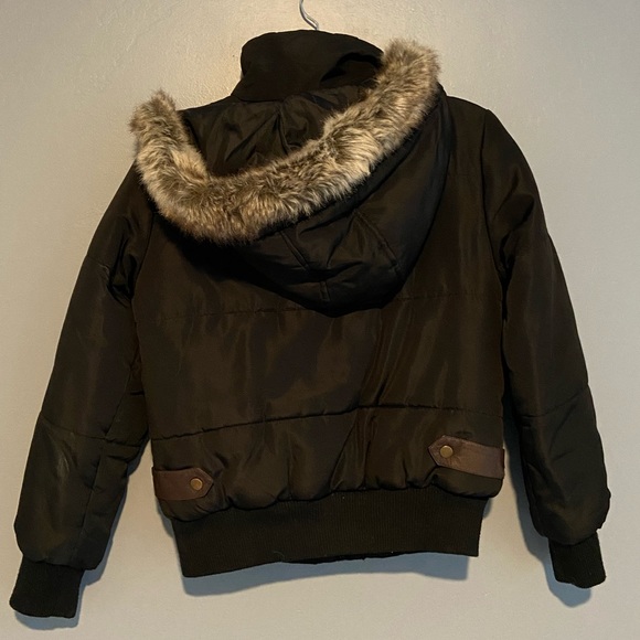 Black Puffer Jacket With Removable Hood - Picture 4 of 7